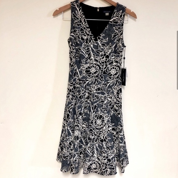 NWT Tommy Hilfiger fit and flare dress - Picture 3 of 7